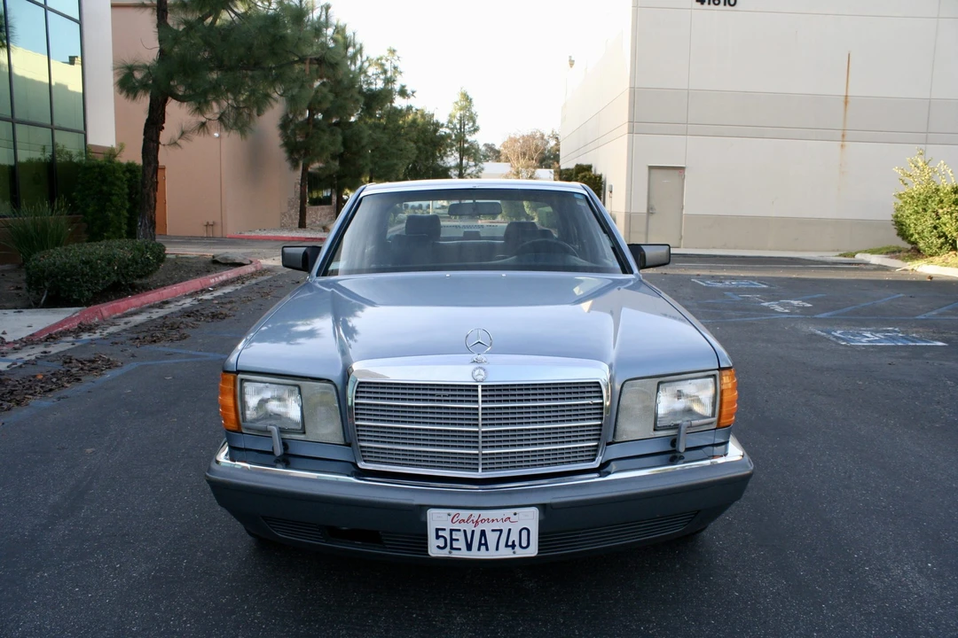 1987 Mercedes-Benz W126 S-Class Sedan - Image 11 of 31