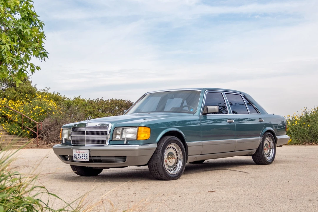 1987 Mercedes-Benz W126 S-Class Sedan - Image 3 of 31