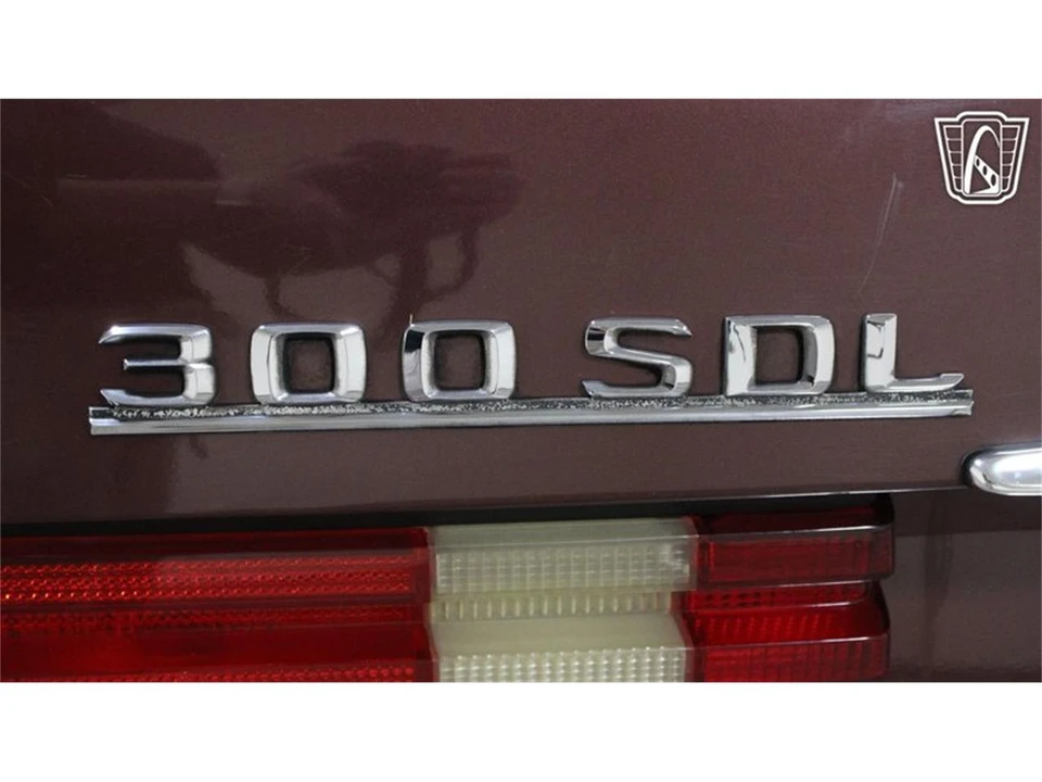 1987 Mercedes-Benz W126 S-Class Sedan - Image 11 of 31