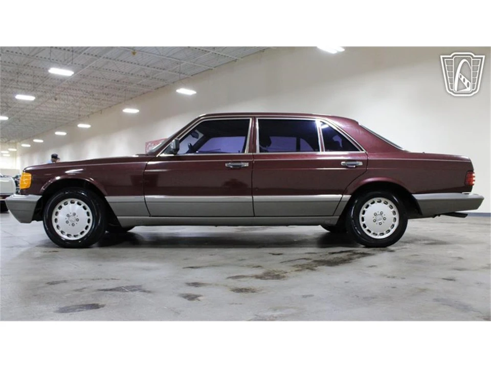 1987 Mercedes-Benz W126 S-Class Sedan - Image 4 of 31