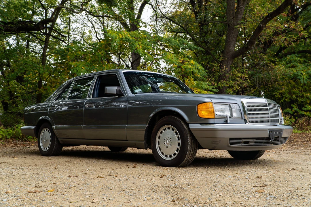 1987 Mercedes-Benz W126 S-Class Sedan - Image 10 of 31