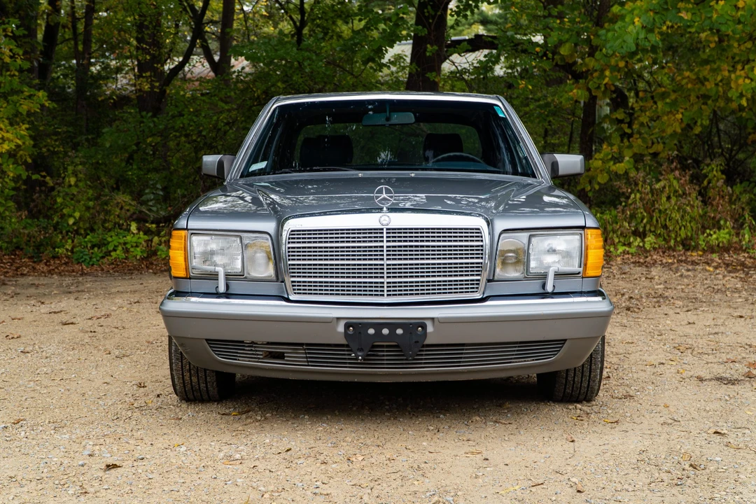 1987 Mercedes-Benz W126 S-Class Sedan - Image 5 of 31