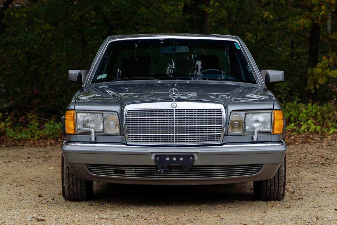 1987 Mercedes-Benz W126 S-Class Sedan - Image 6 of 31