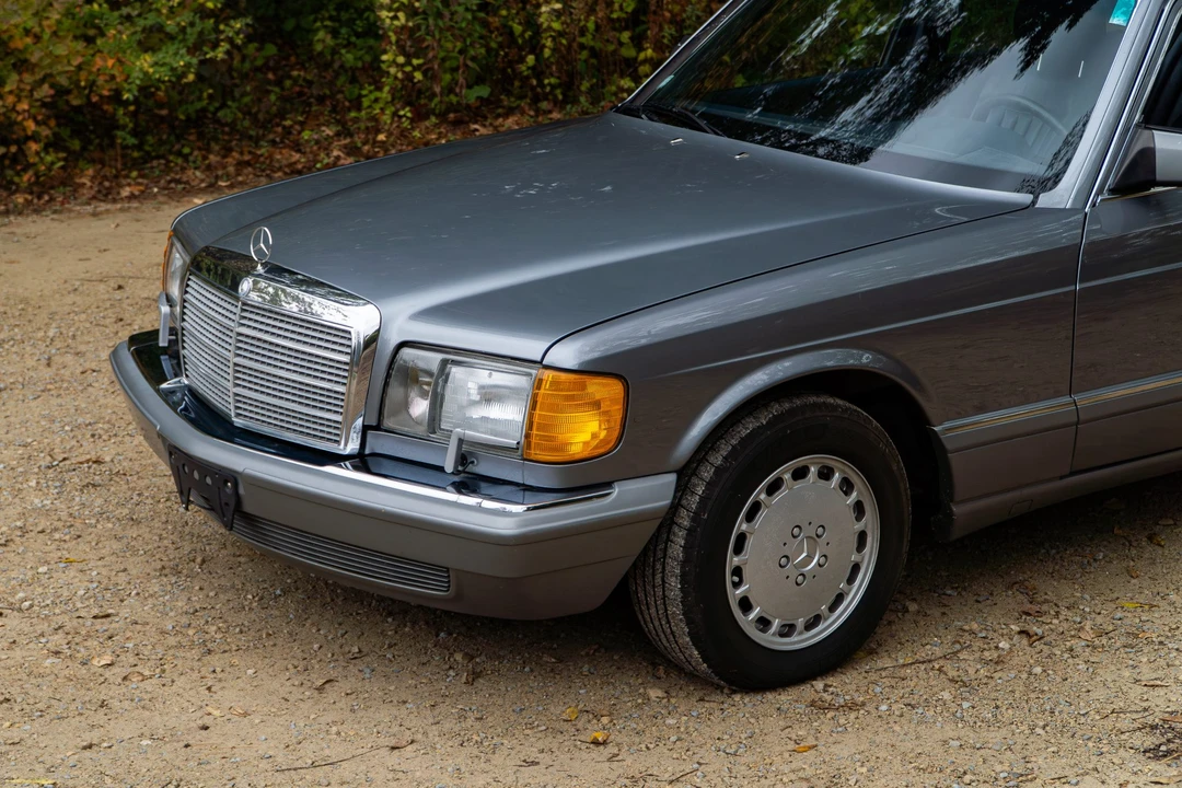 1987 Mercedes-Benz W126 S-Class Sedan - Image 29 of 31