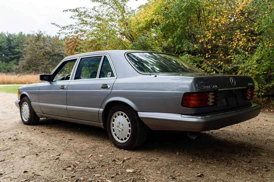 1987 Mercedes-Benz W126 S-Class Sedan - Image 17 of 31