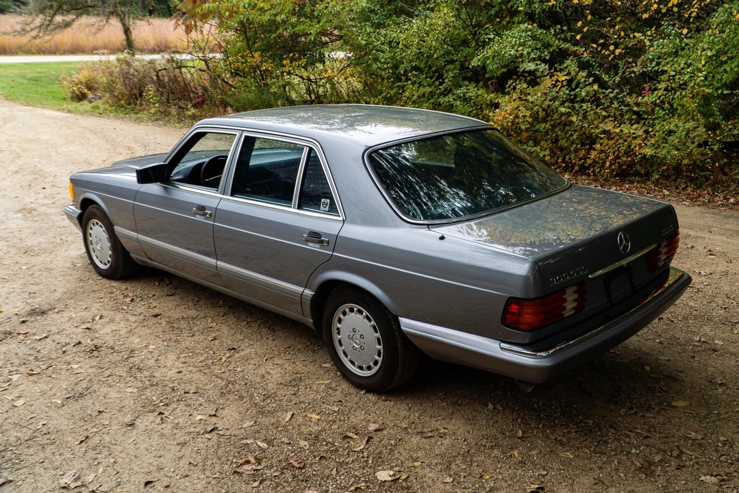 1987 Mercedes-Benz W126 S-Class Sedan - Image 16 of 31