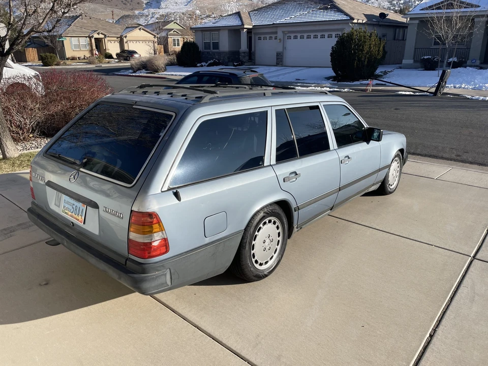 1987 Mercedes-Benz W124 E-Class - Image 15 of 31