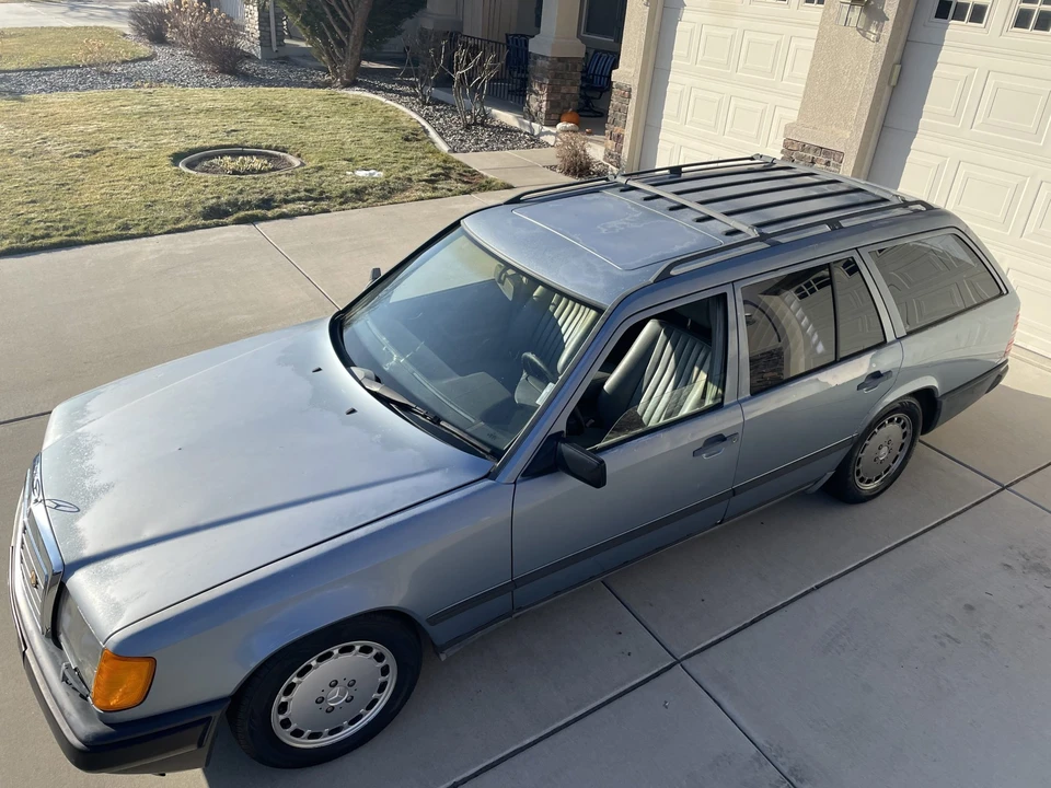 1987 Mercedes-Benz W124 E-Class - Image 4 of 31