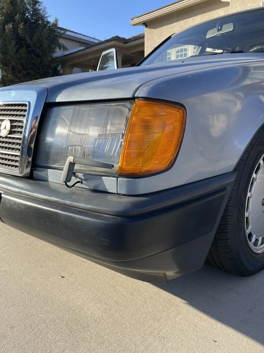 1987 Mercedes-Benz W124 E-Class - Image 26 of 31
