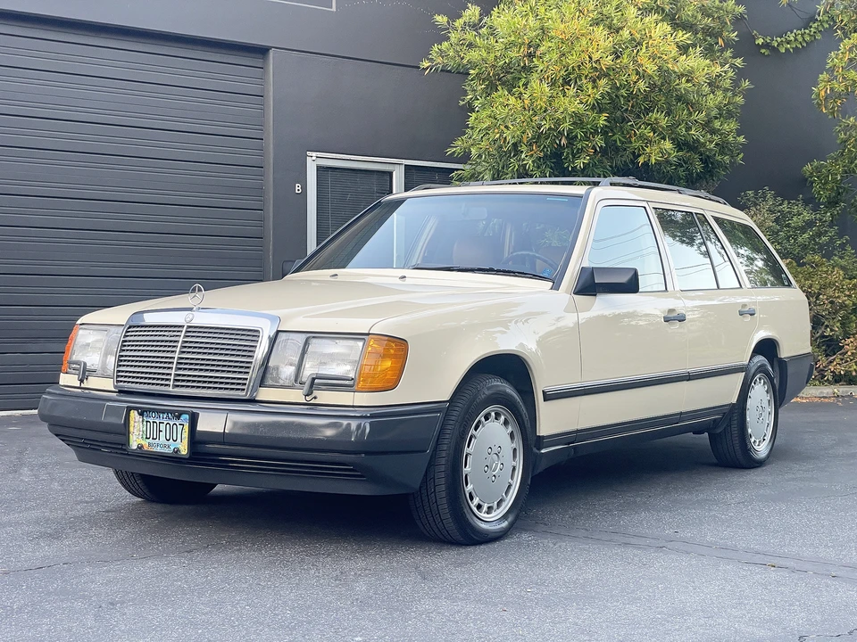 1987 Mercedes-Benz W124 E-Class - Image 4 of 31