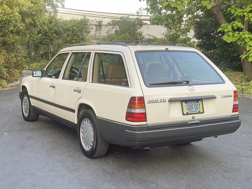 1987 Mercedes-Benz W124 E-Class - Image 8 of 31