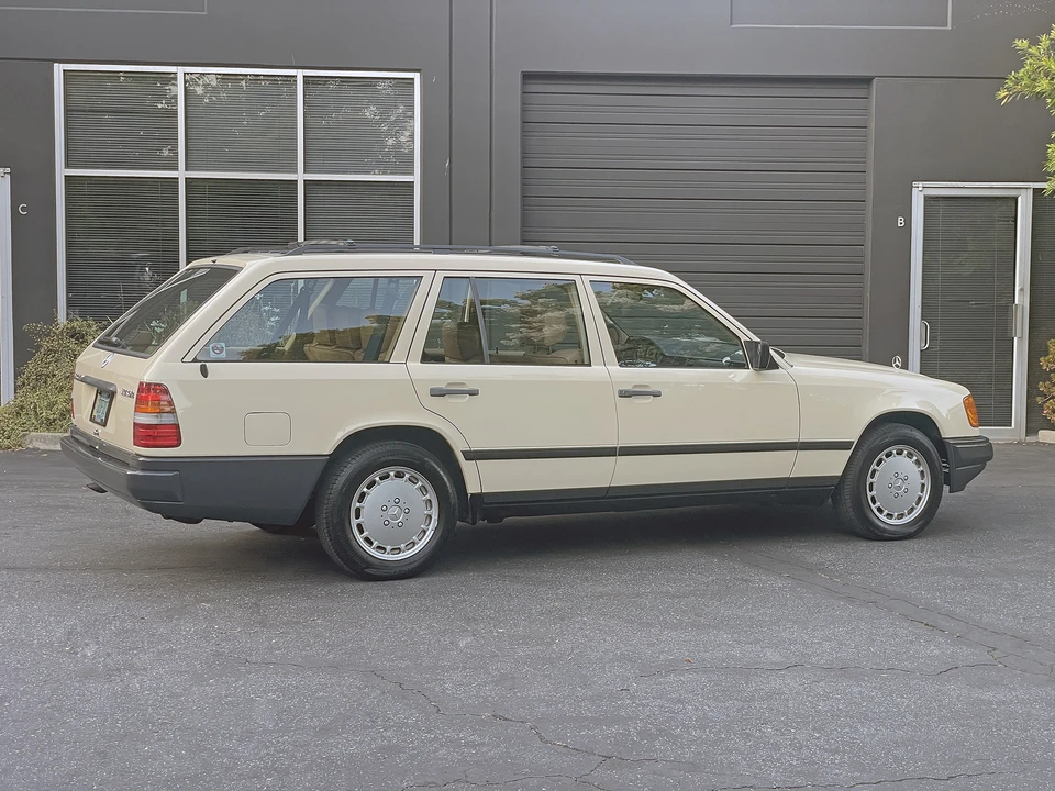 1987 Mercedes-Benz W124 E-Class - Image 19 of 31