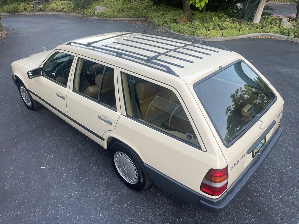 1987 Mercedes-Benz W124 E-Class - Image 10 of 31