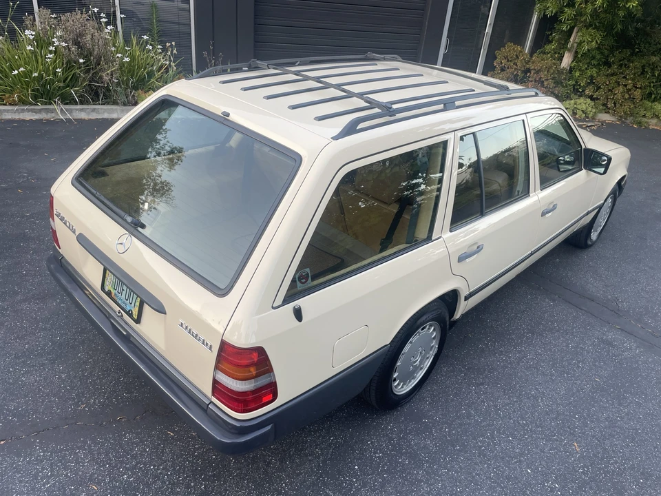 1987 Mercedes-Benz W124 E-Class - Image 13 of 31