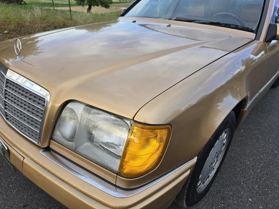 1987 Mercedes-Benz W124 E-Class - Image 14 of 31