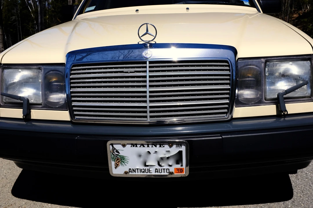 1987 Mercedes-Benz W124 E-Class - Image 6 of 31