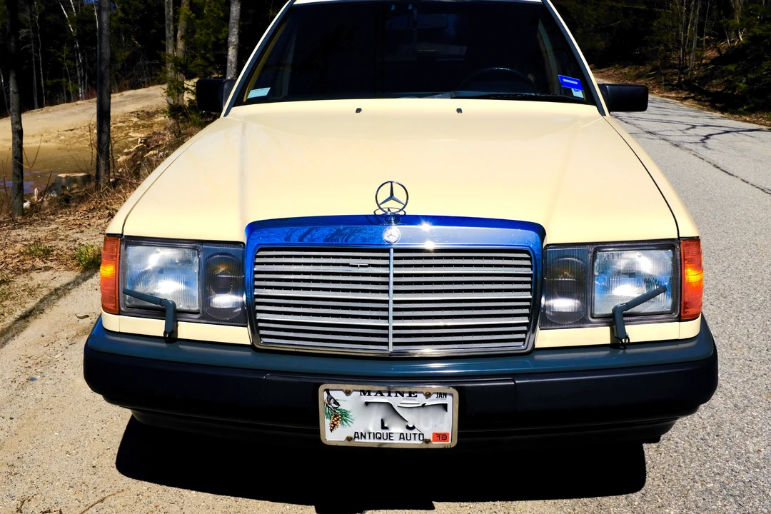 1987 Mercedes-Benz W124 E-Class - Image 5 of 31