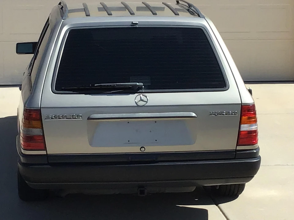 1987 Mercedes-Benz W124 E-Class - Image 9 of 10