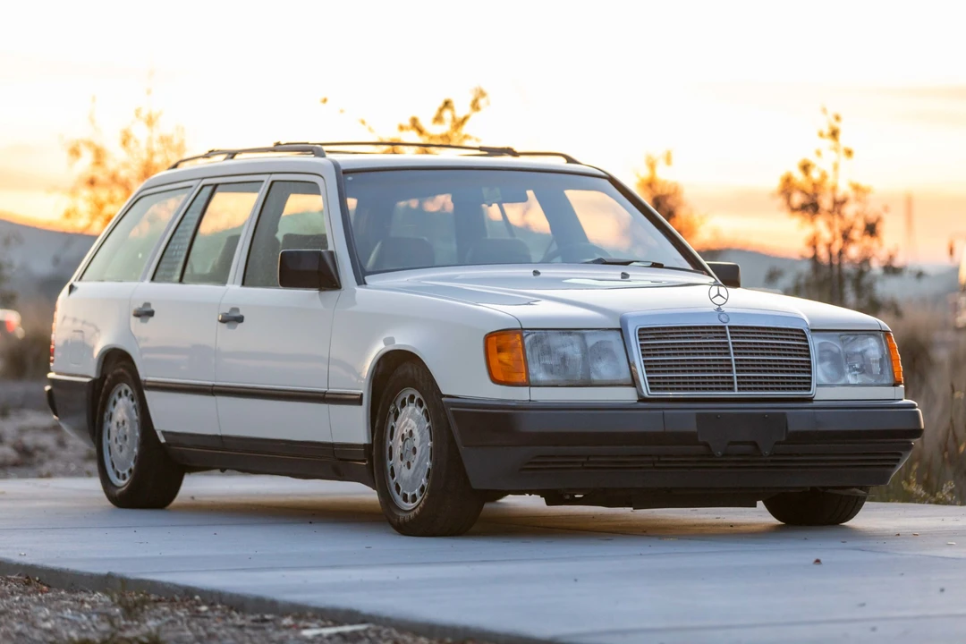 1987 Mercedes-Benz W124 E-Class - Image 19 of 31