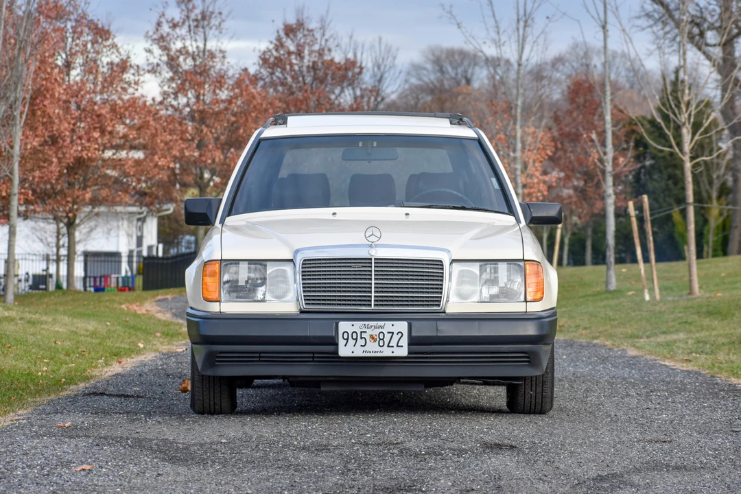 1987 Mercedes-Benz W124 E-Class - Image 20 of 31
