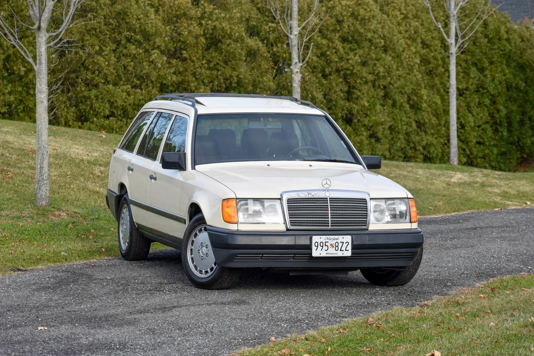 1987 Mercedes-Benz W124 E-Class - Image 7 of 31