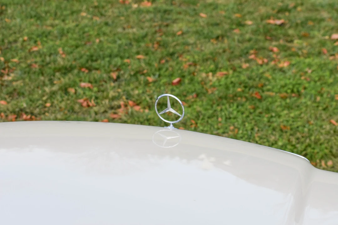 1987 Mercedes-Benz W124 E-Class - Image 29 of 31