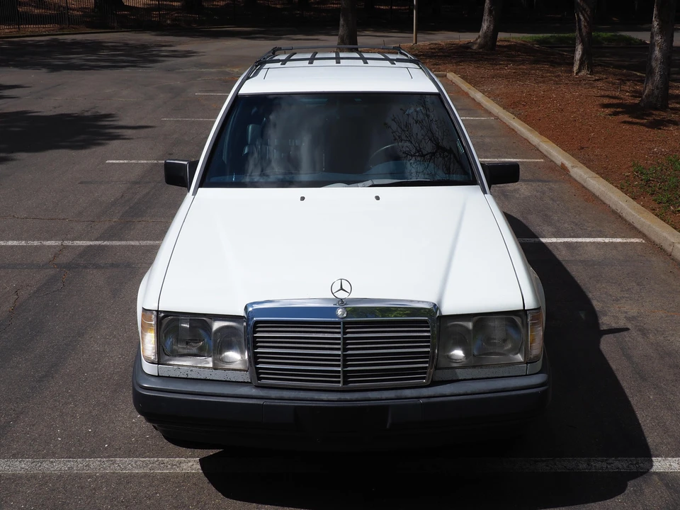 1987 Mercedes-Benz W124 E-Class - Image 6 of 31