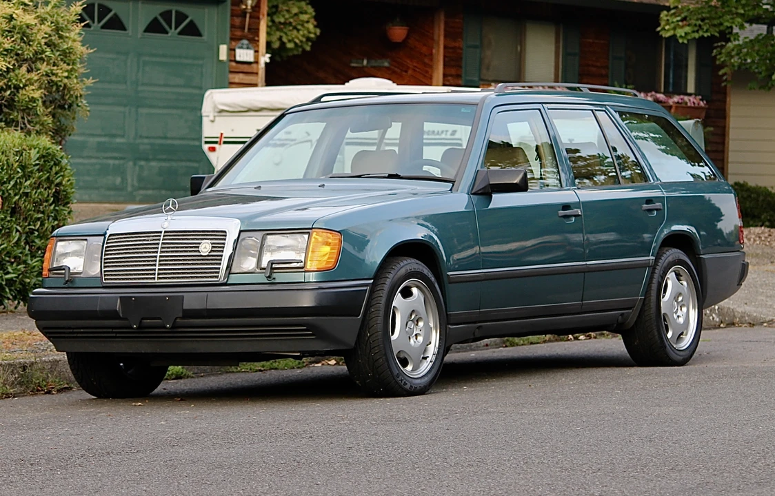 1987 Mercedes-Benz W124 E-Class - Image 14 of 31