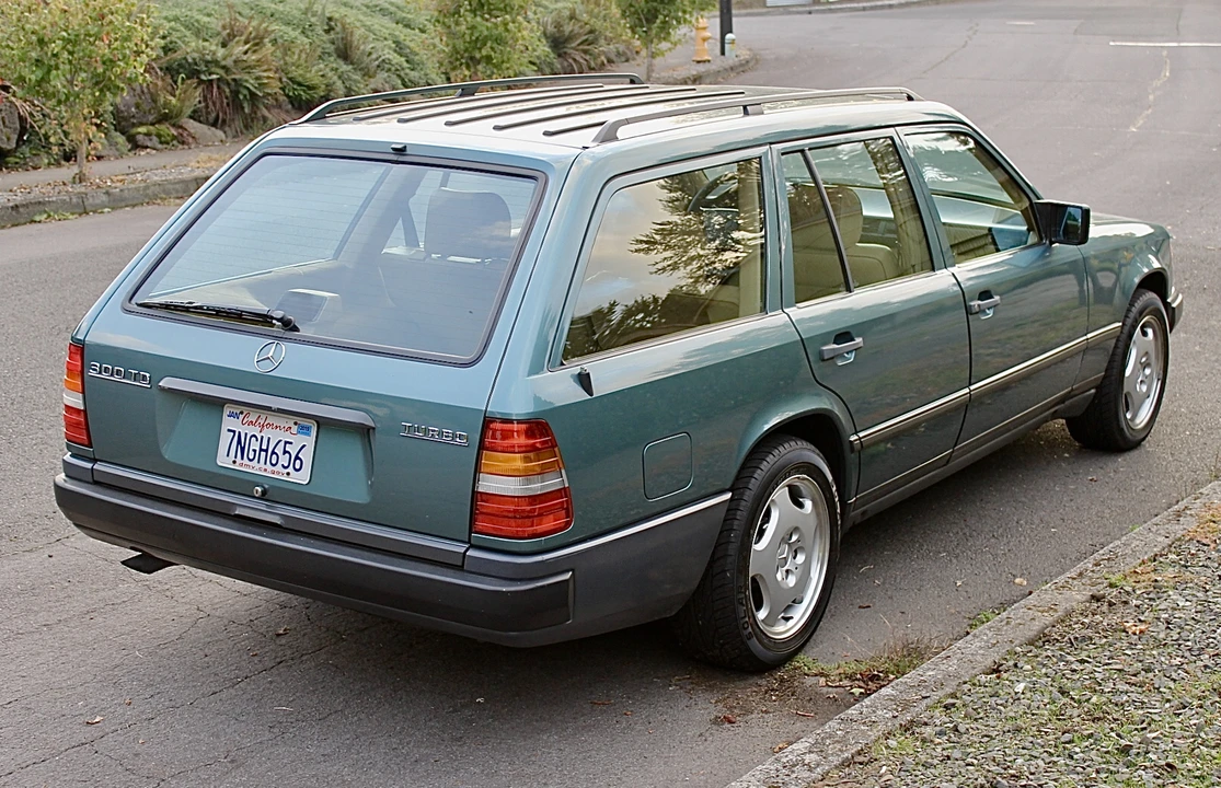 1987 Mercedes-Benz W124 E-Class - Image 9 of 31
