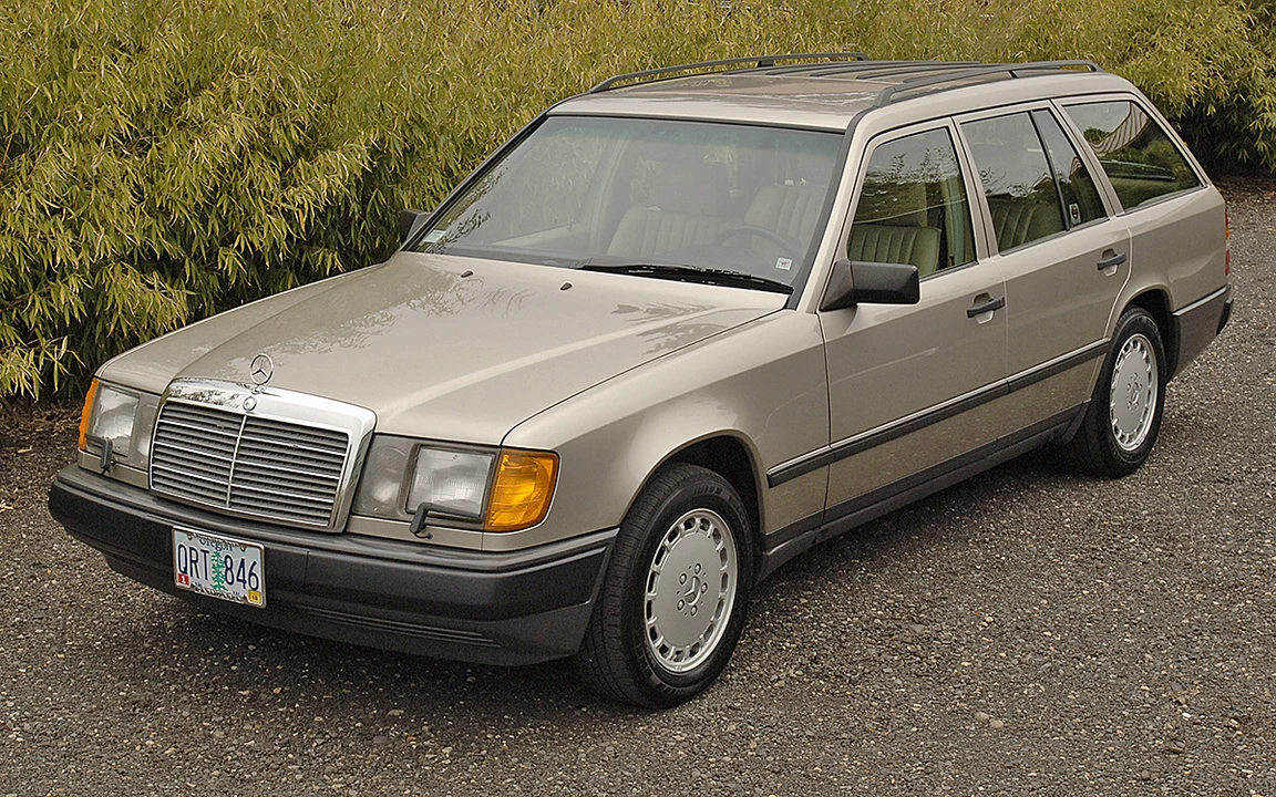 1987 Mercedes-Benz W124 E-Class - Image 2 of 31