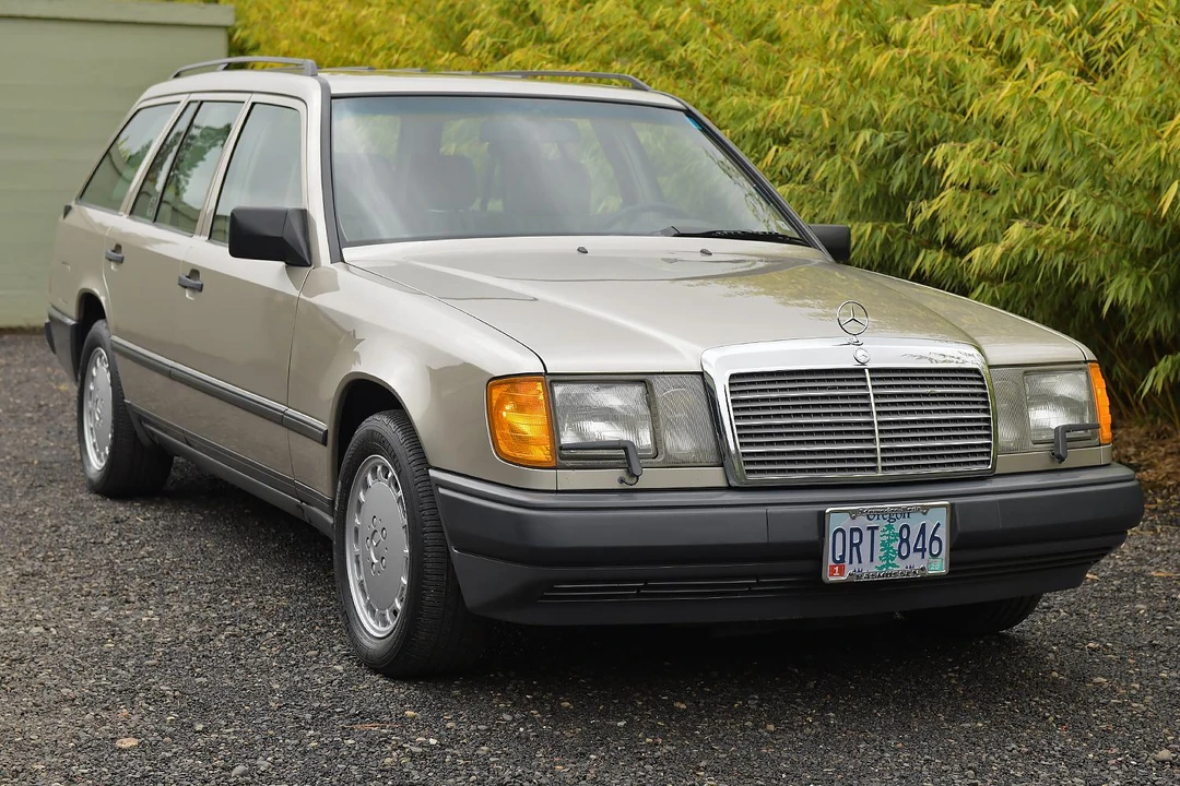 1987 Mercedes-Benz W124 E-Class - Image 20 of 31