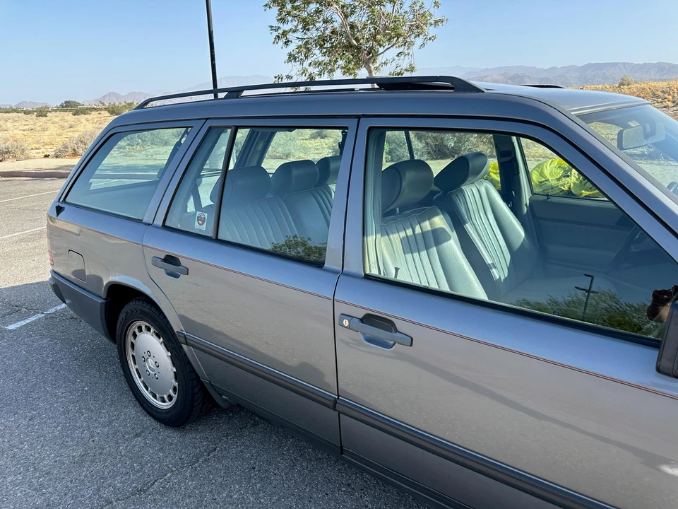 1987 Mercedes-Benz W124 E-Class - Image 23 of 31