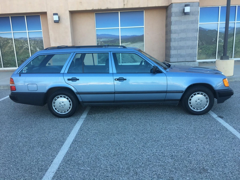 1987 Mercedes-Benz W124 E-Class - Image 29 of 31