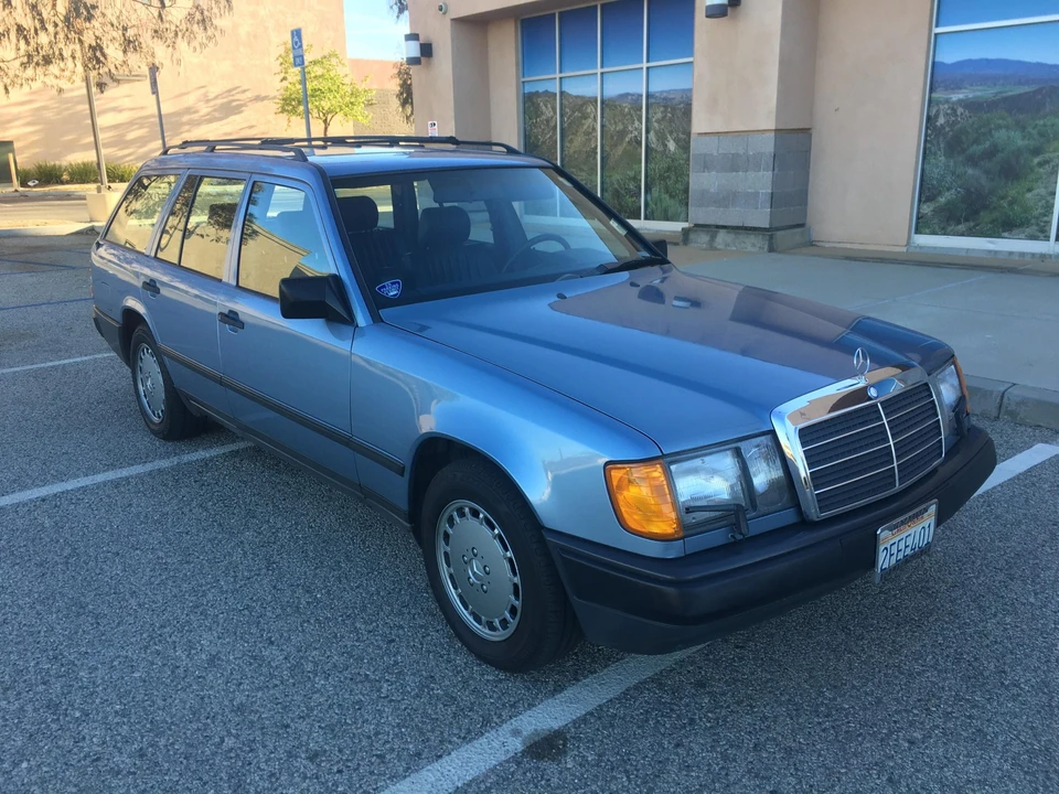 1987 Mercedes-Benz W124 E-Class - Image 30 of 31