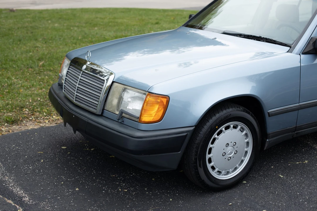 1987 Mercedes-Benz W124 E-Class - Image 20 of 31