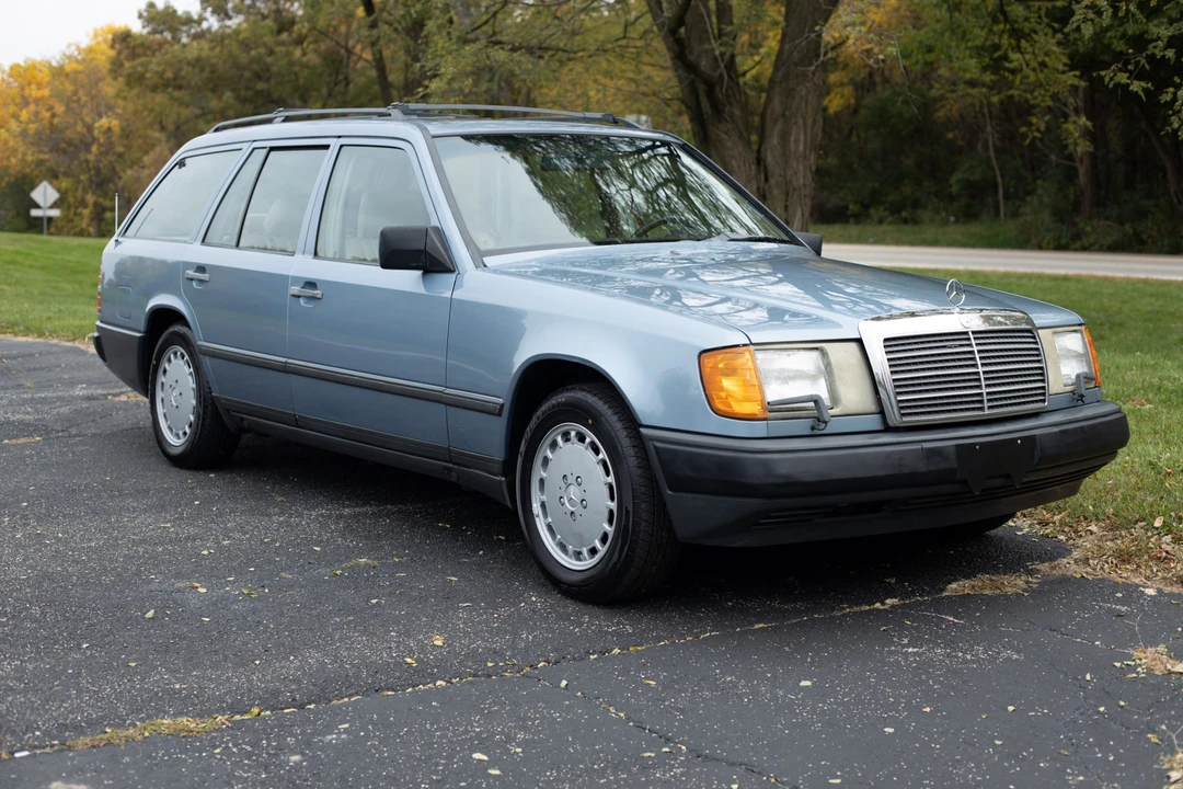 1987 Mercedes-Benz W124 E-Class - Image 3 of 31