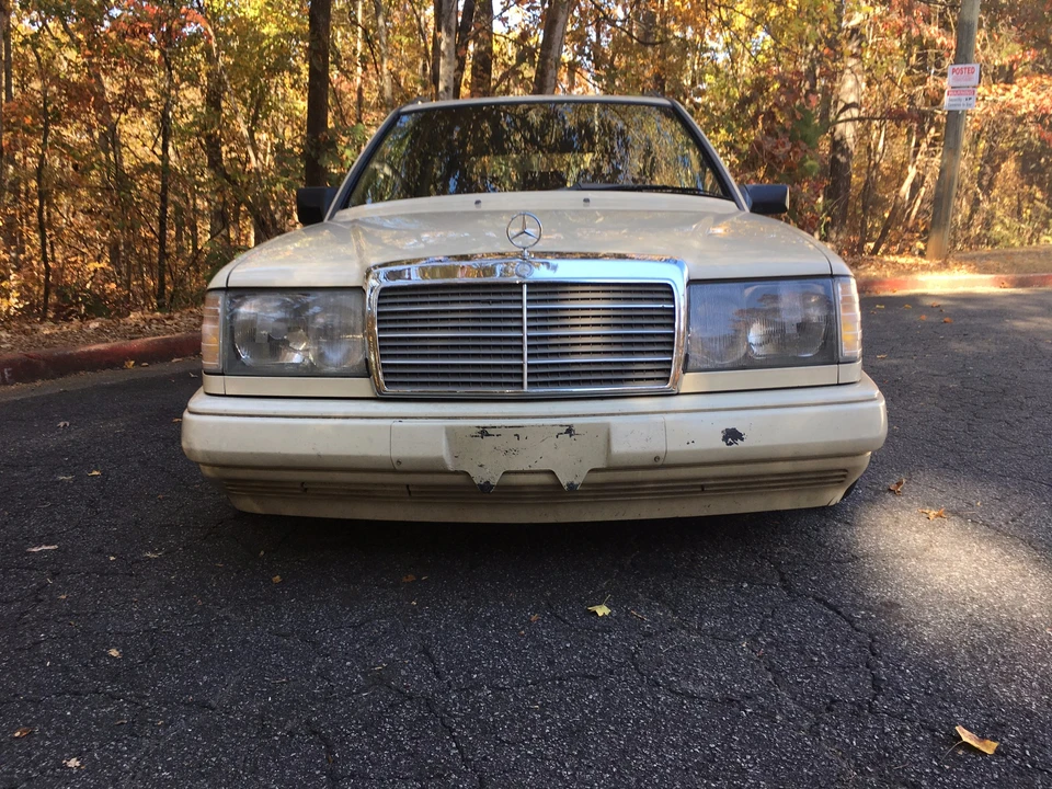 1987 Mercedes-Benz W124 E-Class - Image 10 of 31