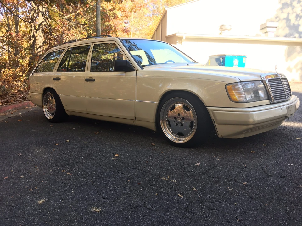 1987 Mercedes-Benz W124 E-Class - Image 8 of 31