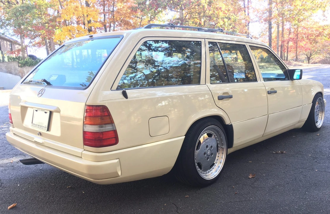 1987 Mercedes-Benz W124 E-Class - Image 16 of 31