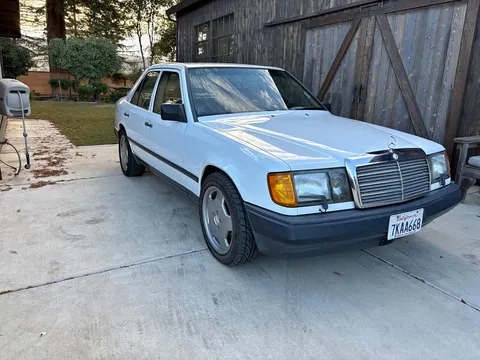 1987 Mercedes-Benz 300D