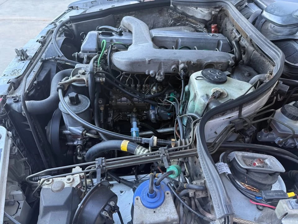 1987 Mercedes-Benz 190E - Image 11 of 13