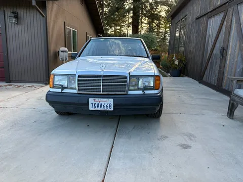 1987 Mercedes-Benz 300D