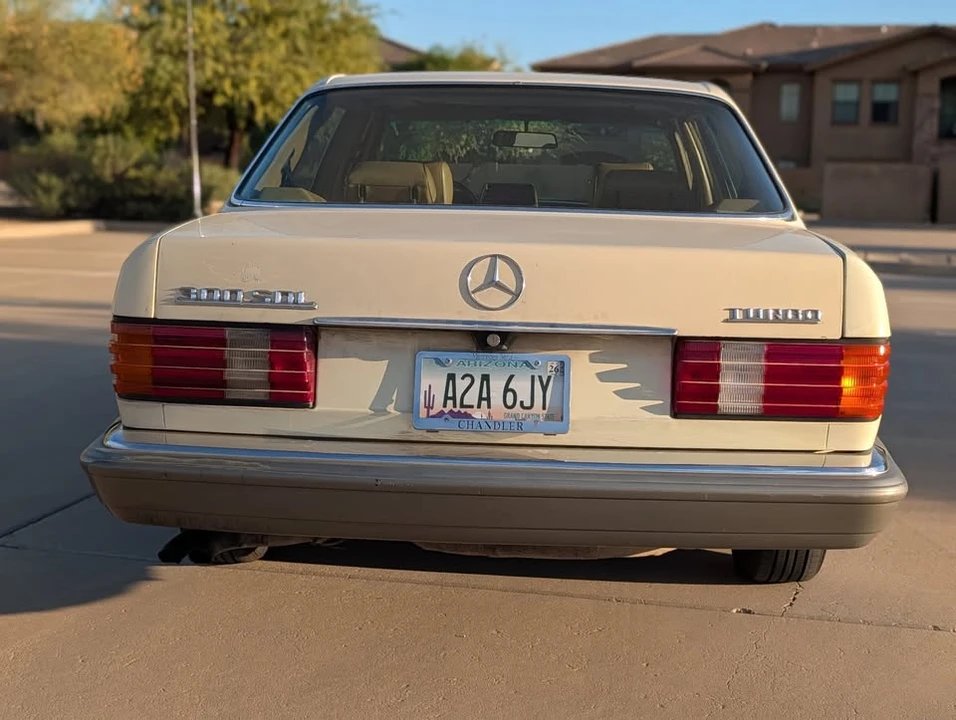 1987 Mercedes-Benz W124 E-Class - Image 12 of 12