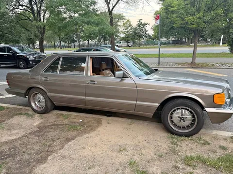 1987 Mercedes-Benz 420 SEL