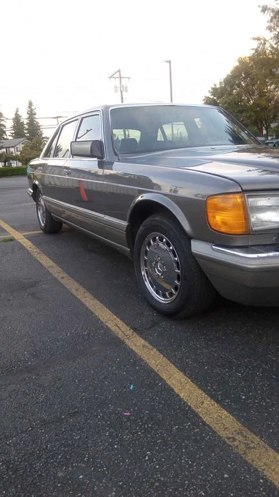 1987 Mercedes-Benz W126 S-Class Sedan - Image 12 of 12