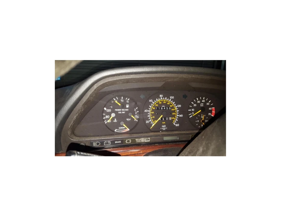 1987 Mercedes-Benz W126 S-Class Sedan - Image 6 of 10
