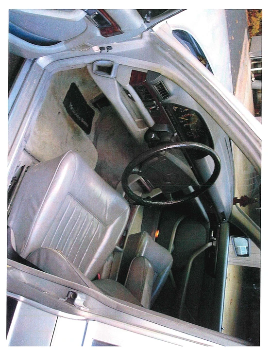 1987 Mercedes-Benz W126 S-Class Sedan - Image 4 of 10