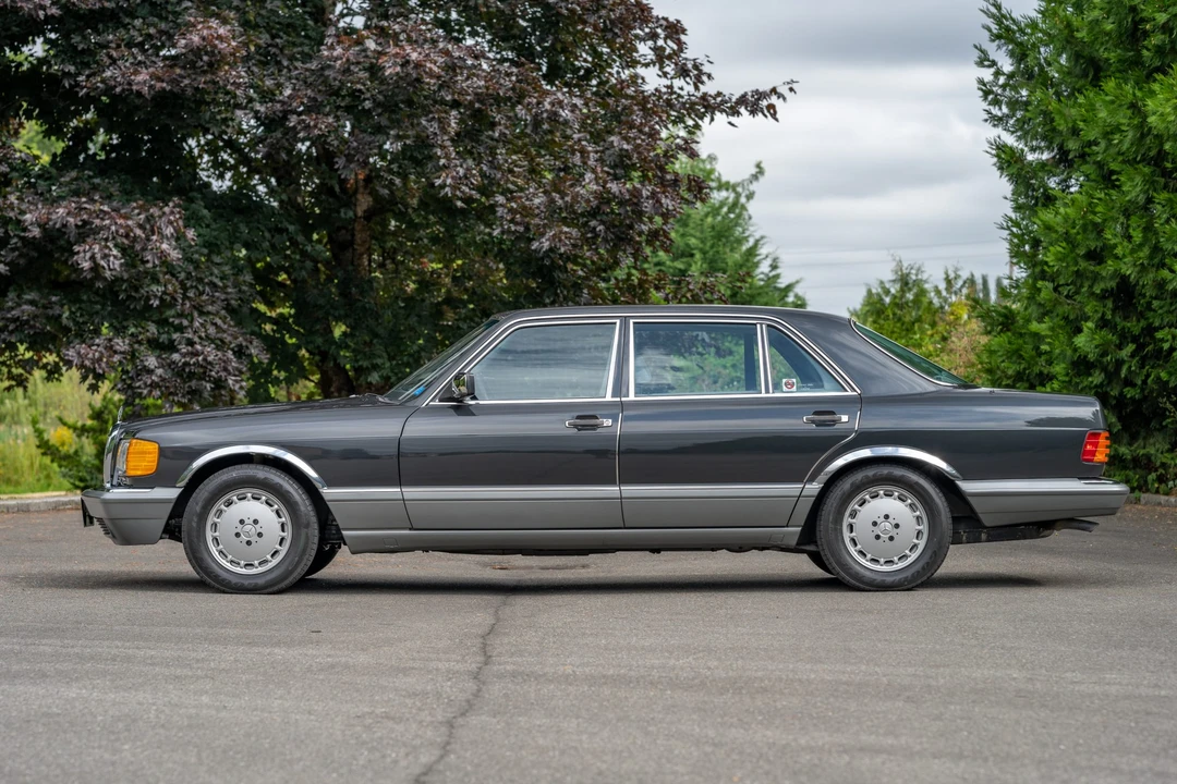 1987 Mercedes-Benz W126 S-Class Sedan - Image 10 of 31