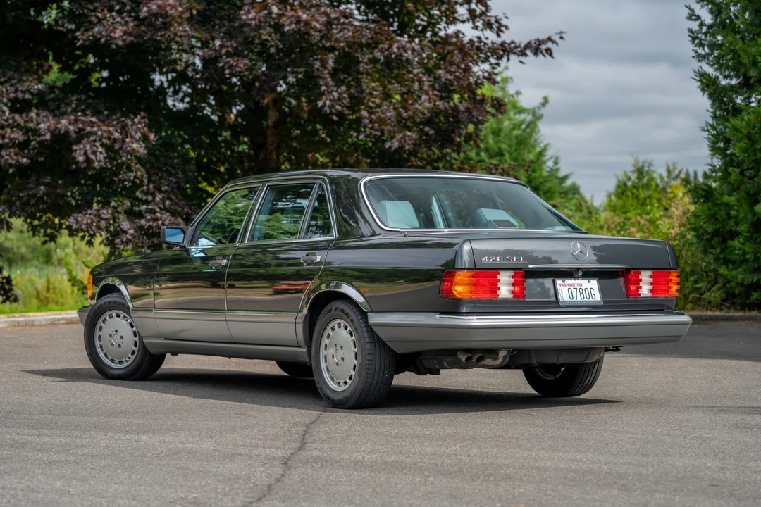 1987 Mercedes-Benz W126 S-Class Sedan - Image 9 of 31
