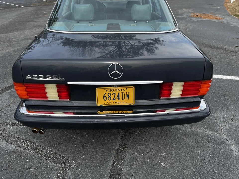 1987 Mercedes-Benz W126 S-Class Sedan - Image 13 of 31